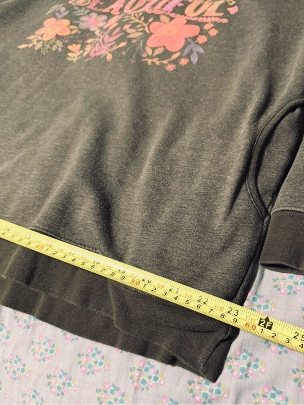 Natural Life "Life is Beautiful" Olive Green Floral Sweatshirt - XL - Picture 10 of 10